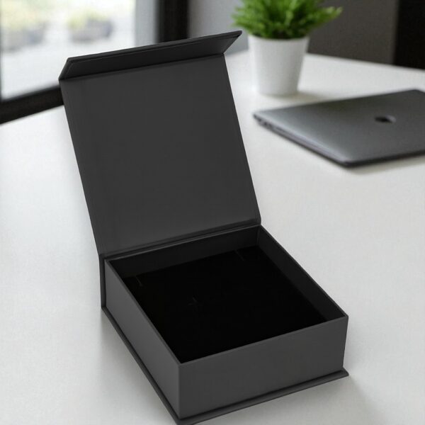 Box premium noire format 10 cm – Image 2