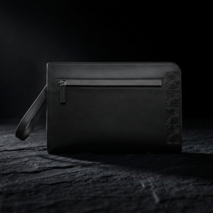 Pochette Denkyem– Édition lisse Noir